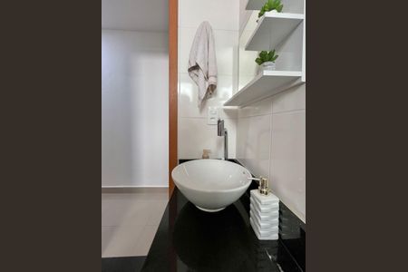 Apartamento para alugar com 44m², 2 quartos e 1 vaga
