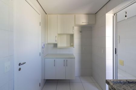 Apartamento para alugar com 82m², 2 quartos e 2 vagas Apartamento para alugar com 82m², 2 quartos e 2 vagasCozinha