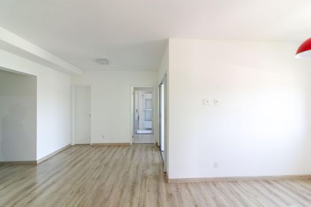 Apartamento para alugar com 82m², 2 quartos e 2 vagas Apartamento para alugar com 82m², 2 quartos e 2 vagasSala