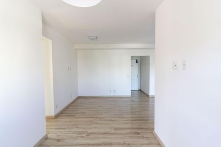 Sala de apartamento para alugar com 2 quartos, 82m² em Jardim Caravelas, São Paulo