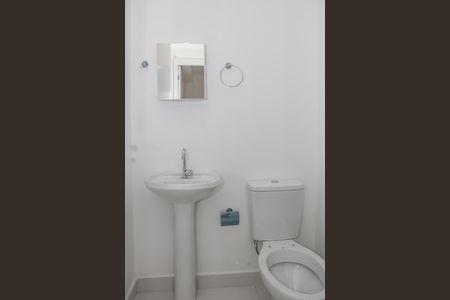 Apartamento para alugar com 34m², 2 quartos e sem vaga Apartamento para alugar com 34m², 2 quartos e sem vagaBanheiro