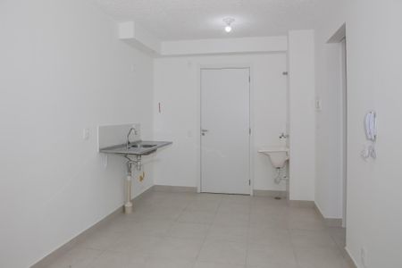 Apartamento para alugar com 34m², 2 quartos e sem vaga Apartamento para alugar com 34m², 2 quartos e sem vagaSala e Cozinha