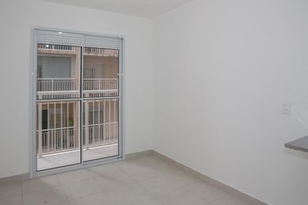 Apartamento para alugar com 34m², 2 quartos e sem vaga Apartamento para alugar com 34m², 2 quartos e sem vagaSala e Cozinha
