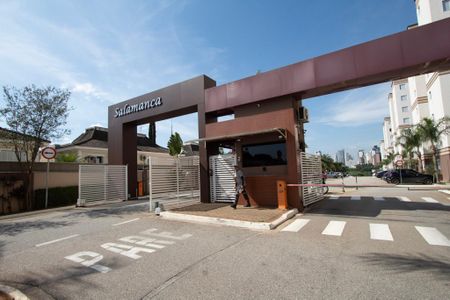 Apartamento para alugar com 44m², 2 quartos e 1 vaga
