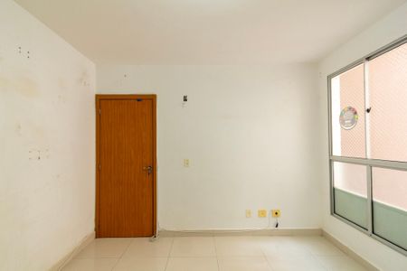 Apartamento para alugar com 44m², 2 quartos e 1 vaga