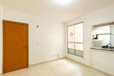 Apartamento para alugar com 44m², 2 quartos e 1 vaga