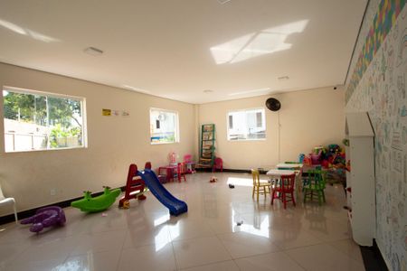 Apartamento para alugar com 44m², 2 quartos e 1 vaga