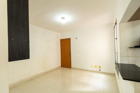 Apartamento para alugar com 44m², 2 quartos e 1 vaga