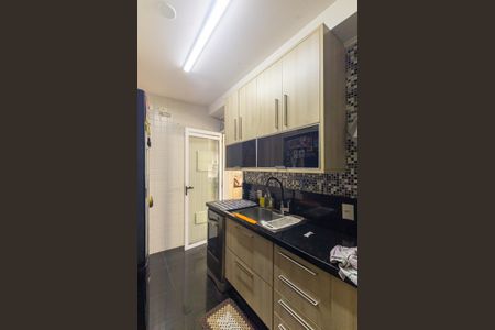 Apartamento à venda com 106m², 3 quartos e 2 vagas Apartamento à venda com 106m², 3 quartos e 2 vagasCozinha