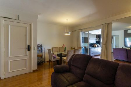 Apartamento à venda com 106m², 3 quartos e 2 vagas Apartamento à venda com 106m², 3 quartos e 2 vagasSala