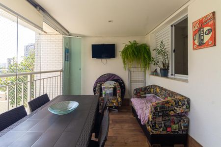 Apartamento à venda com 106m², 3 quartos e 2 vagas Apartamento à venda com 106m², 3 quartos e 2 vagasVaranda da Sala