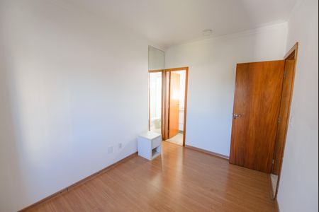 Apartamento para alugar com 58m², 2 quartos e 1 vagaSuíte