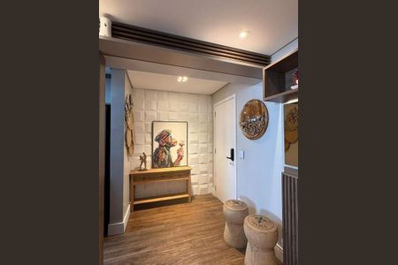 Apartamento à venda com 98m², 3 quartos e 2 vagas Apartamento à venda com 98m², 3 quartos e 2 vagasCorredor