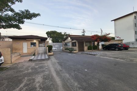 Apartamento para alugar com 60m², 3 quartos e 1 vaga Apartamento para alugar com 60m², 3 quartos e 1 vagaEntrada