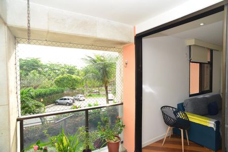 Varanda de apartamento para alugar com 3 quartos, 114m² em Barra da Tijuca, Rio de Janeiro