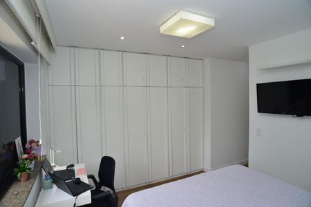 Apartamento para alugar com 114m², 3 quartos e 2 vagas Apartamento para alugar com 114m², 3 quartos e 2 vagasSuíte