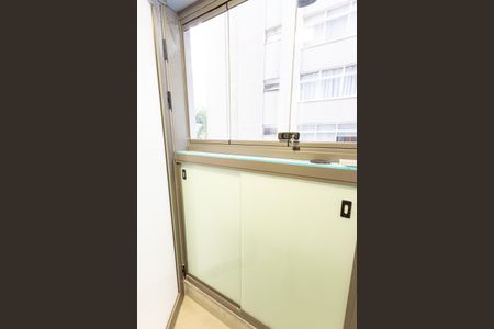Apartamento à venda com 67m², 2 quartos e 1 vagaÁrea de Serviço