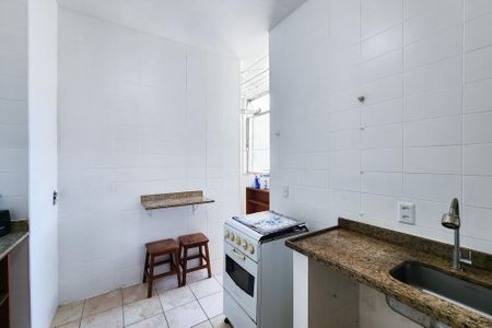 Apartamento para alugar com 80m², 2 quartos e 1 vagaCozinha 