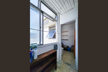 Apartamento para alugar com 80m², 2 quartos e 1 vagaÁrea de Serviço 