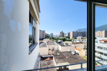 Apartamento para alugar com 80m², 2 quartos e 1 vagaVista