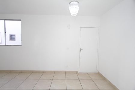 Apartamento à venda com 85m², 4 quartos e 2 vagasSala
