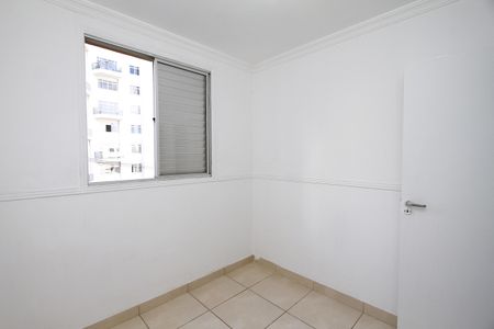 Apartamento à venda com 85m², 4 quartos e 2 vagasQuarto 2