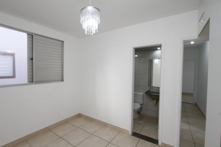 Apartamento à venda com 85m², 4 quartos e 2 vagasQuarto 4 - Suíte