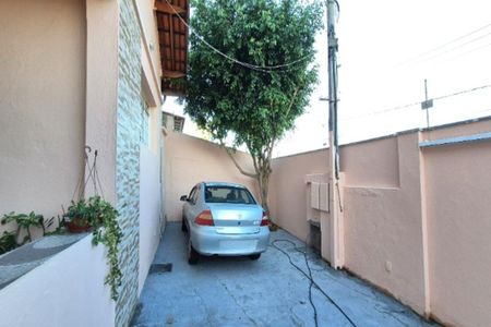 Garagem de casa para alugar com 2 quartos, 316m² em Vila Manoel Ferreira, Campinas