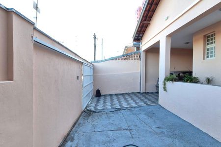 Garagem de casa para alugar com 2 quartos, 316m² em Vila Manoel Ferreira, Campinas