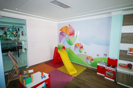 Apartamento para alugar com 115m², 3 quartos e 2 vagas Apartamento para alugar com 115m², 3 quartos e 2 vagasBrinquedoteca