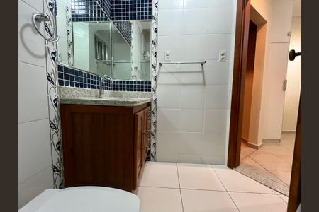Apartamento para alugar com 100m², 3 quartos e 1 vaga Apartamento para alugar com 100m², 3 quartos e 1 vagaBanheiro da Suíte