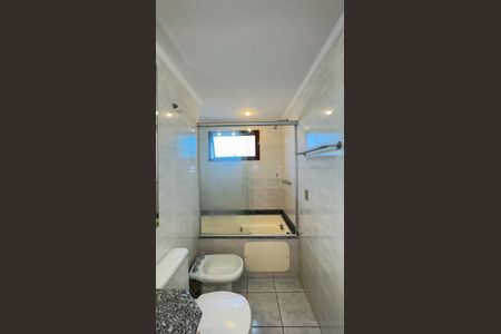 Apartamento para alugar com 140m², 3 quartos e 3 vagasBanheiro da Suíte