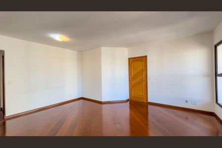 Apartamento para alugar com 140m², 3 quartos e 3 vagasSala