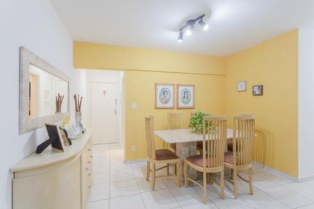 Apartamento à venda com 117m², 3 quartos e 1 vagaSala