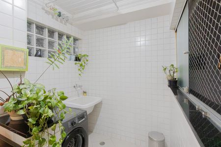 Apartamento à venda com 117m², 3 quartos e 1 vagaÁrea de Serviço