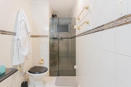 Apartamento à venda com 117m², 3 quartos e 1 vagaBanheiro da Suíte 2