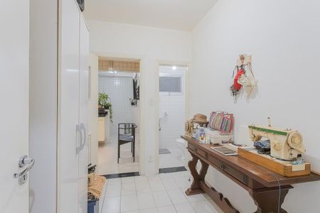 Apartamento à venda com 117m², 3 quartos e 1 vagaÁrea de Serviço