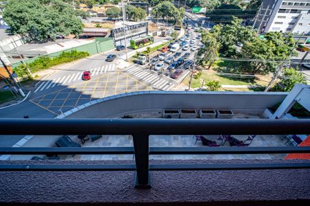 Studio para alugar com 26m², 1 quarto e sem vaga Studio para alugar com 26m², 1 quarto e sem vagaVaranda
