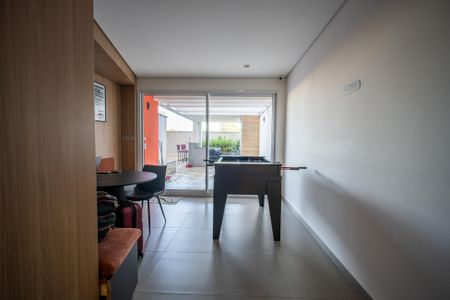 Studio para alugar com 26m², 1 quarto e sem vaga Studio para alugar com 26m², 1 quarto e sem vagaÁrea comum - Sala de Jogos