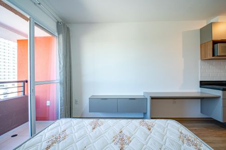Studio para alugar com 26m², 1 quarto e sem vaga Studio para alugar com 26m², 1 quarto e sem vagaSala/Quarto