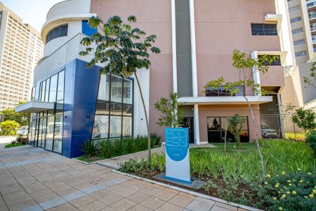 Studio para alugar com 26m², 1 quarto e sem vaga Studio para alugar com 26m², 1 quarto e sem vagaFachada