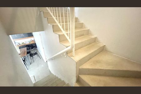 Apartamento à venda com 281m², 4 quartos e 3 vagas Apartamento à venda com 281m², 4 quartos e 3 vagasÁrea externa