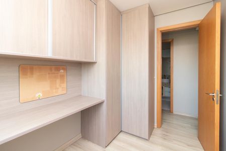 Quarto 1 de apartamento para alugar com 3 quartos, 72m² em Partenon, Porto Alegre