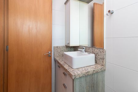 Apartamento para alugar com 72m², 3 quartos e 2 vagasBanheiro