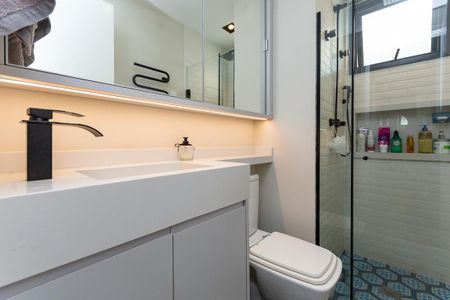 Apartamento à venda com 89m², 1 quarto e 2 vagas Apartamento à venda com 89m², 1 quarto e 2 vagasBanheiro do Quarto Suíte