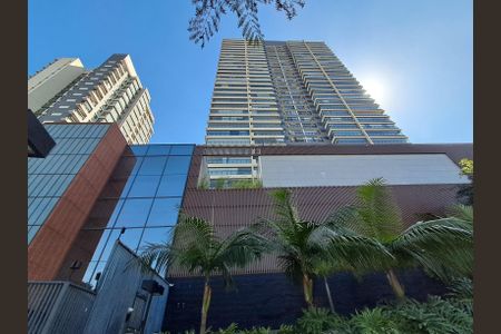 Apartamento à venda com 89m², 1 quarto e 2 vagas Apartamento à venda com 89m², 1 quarto e 2 vagasFachada