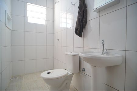 Casa para alugar com 96m², 2 quartos e 1 vagaBanheiro