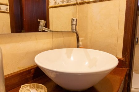 Casa para alugar com 430m², 4 quartos e 4 vagas Casa para alugar com 430m², 4 quartos e 4 vagasLavabo