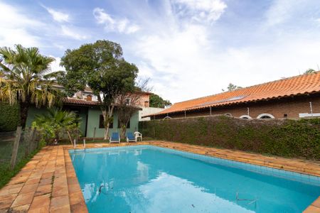 Casa para alugar com 430m², 4 quartos e 4 vagas Casa para alugar com 430m², 4 quartos e 4 vagasÁrea externa