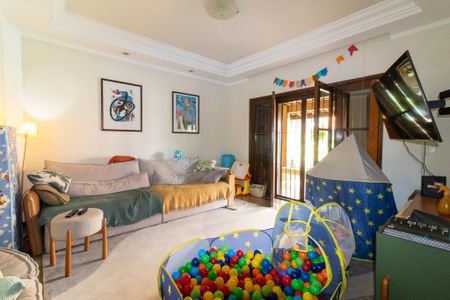 Casa para alugar com 430m², 4 quartos e 4 vagas Casa para alugar com 430m², 4 quartos e 4 vagasSala